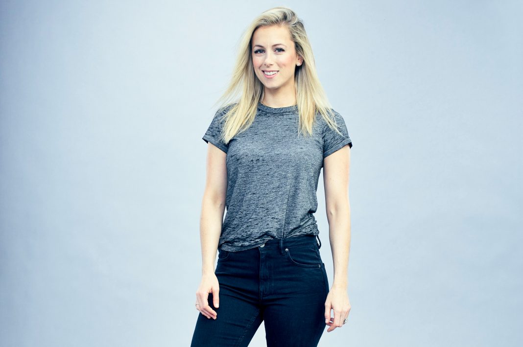 Iliza Shlesinger: Find Out About Her Family, Net Worth, And Husband
